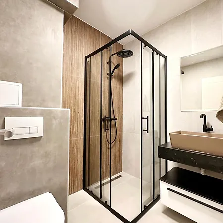 Iii Apartamento